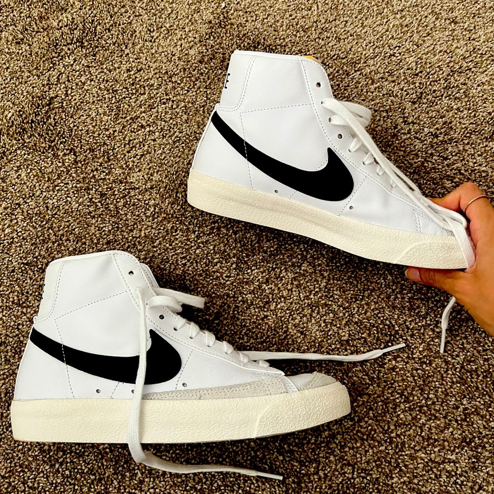 Woman’s Nike Blazers